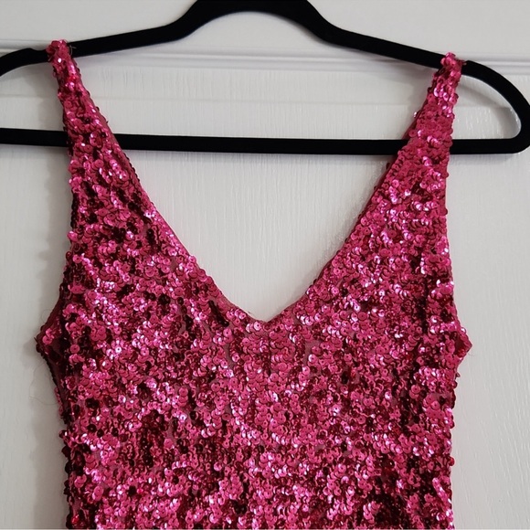 Sparkling Pink Sequin Dress - Picture 2 of 3